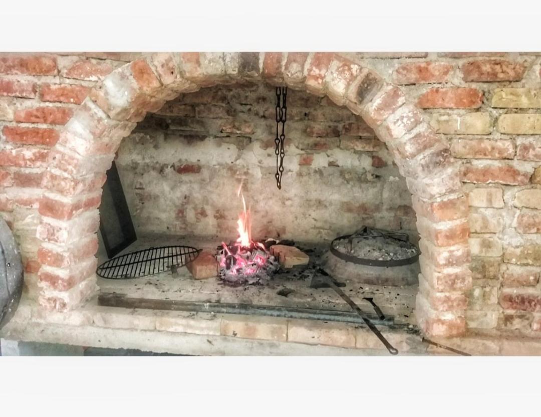 Konak Umoljani 外观 照片